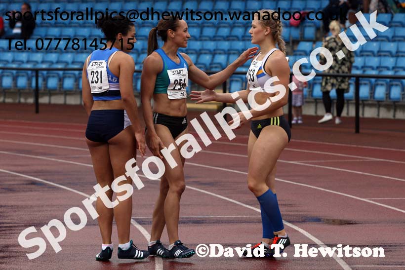 Senior womens 100 metres hurdles, Northern Championships, Sport City, Manchester. Photo: David T. Hewitson/Sports for All Pics